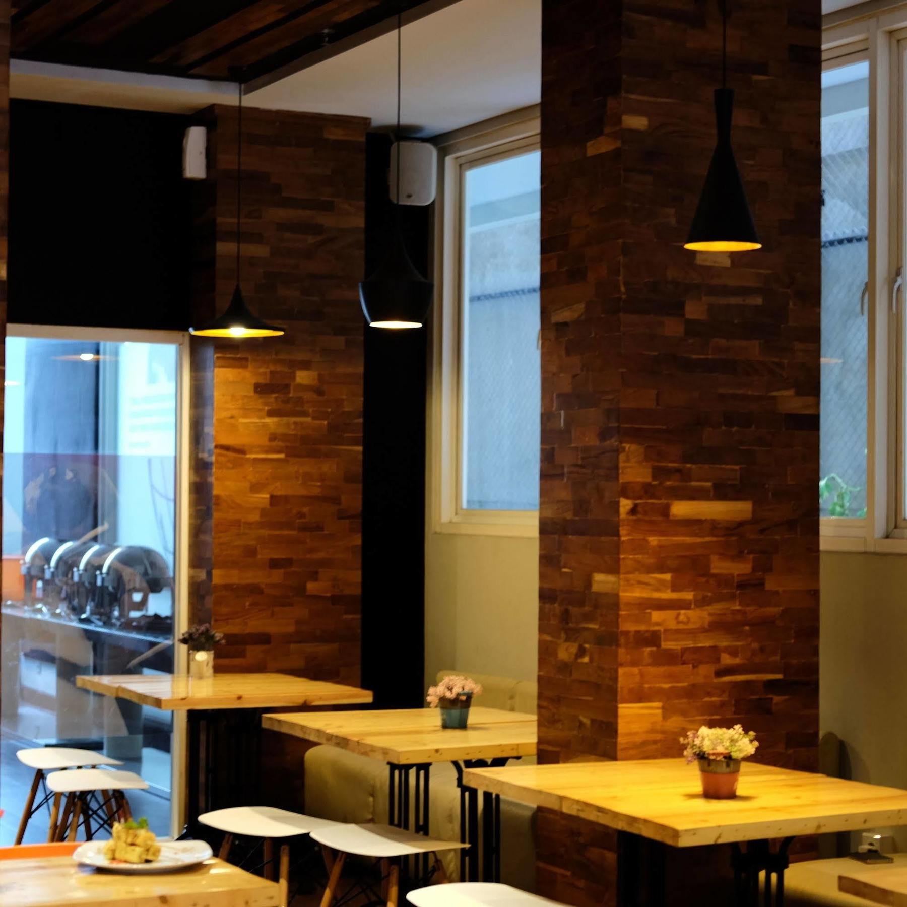Cleo Hotel Tunjungan Σουραμπάγια Εξωτερικό φωτογραφία