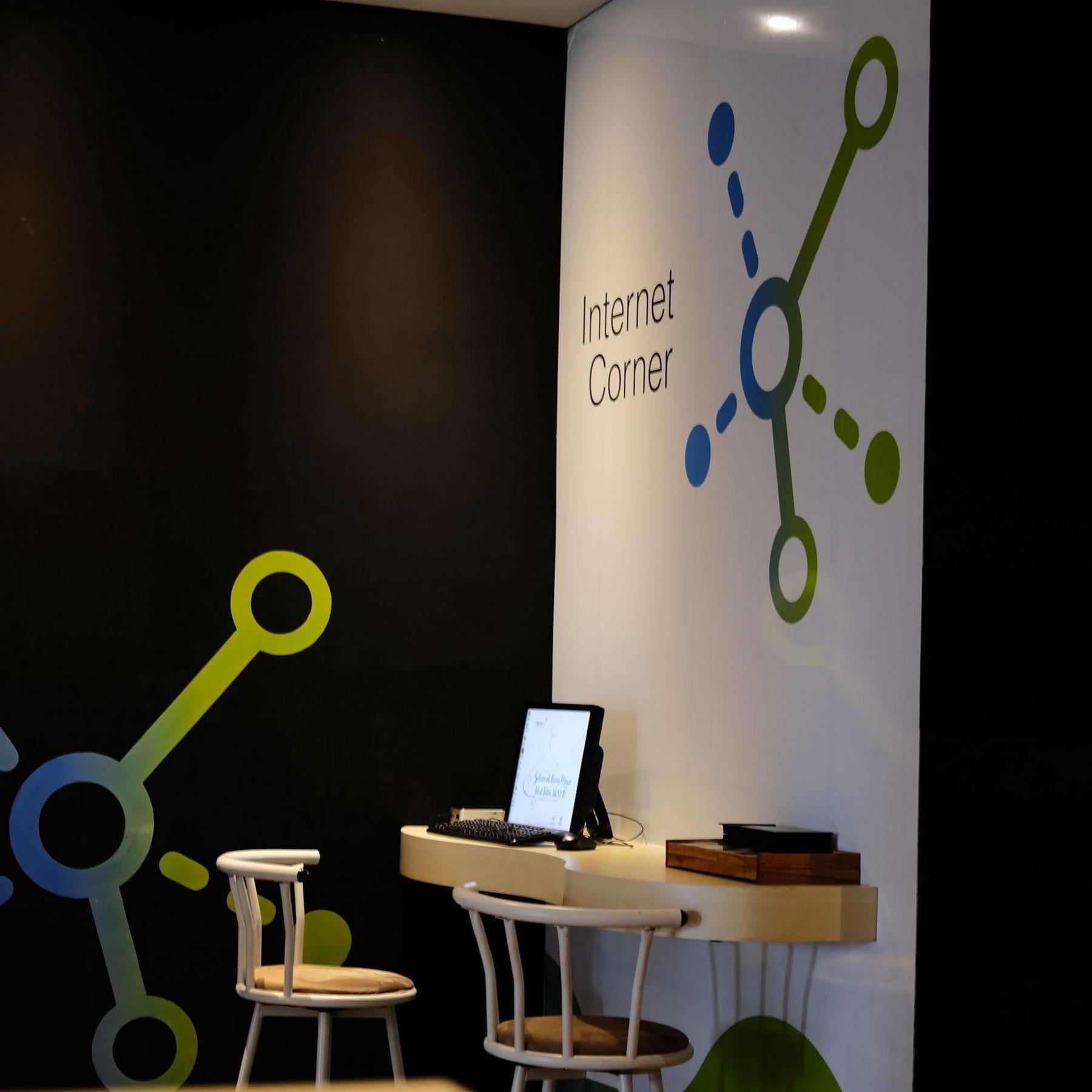 Cleo Hotel Tunjungan Σουραμπάγια Εξωτερικό φωτογραφία